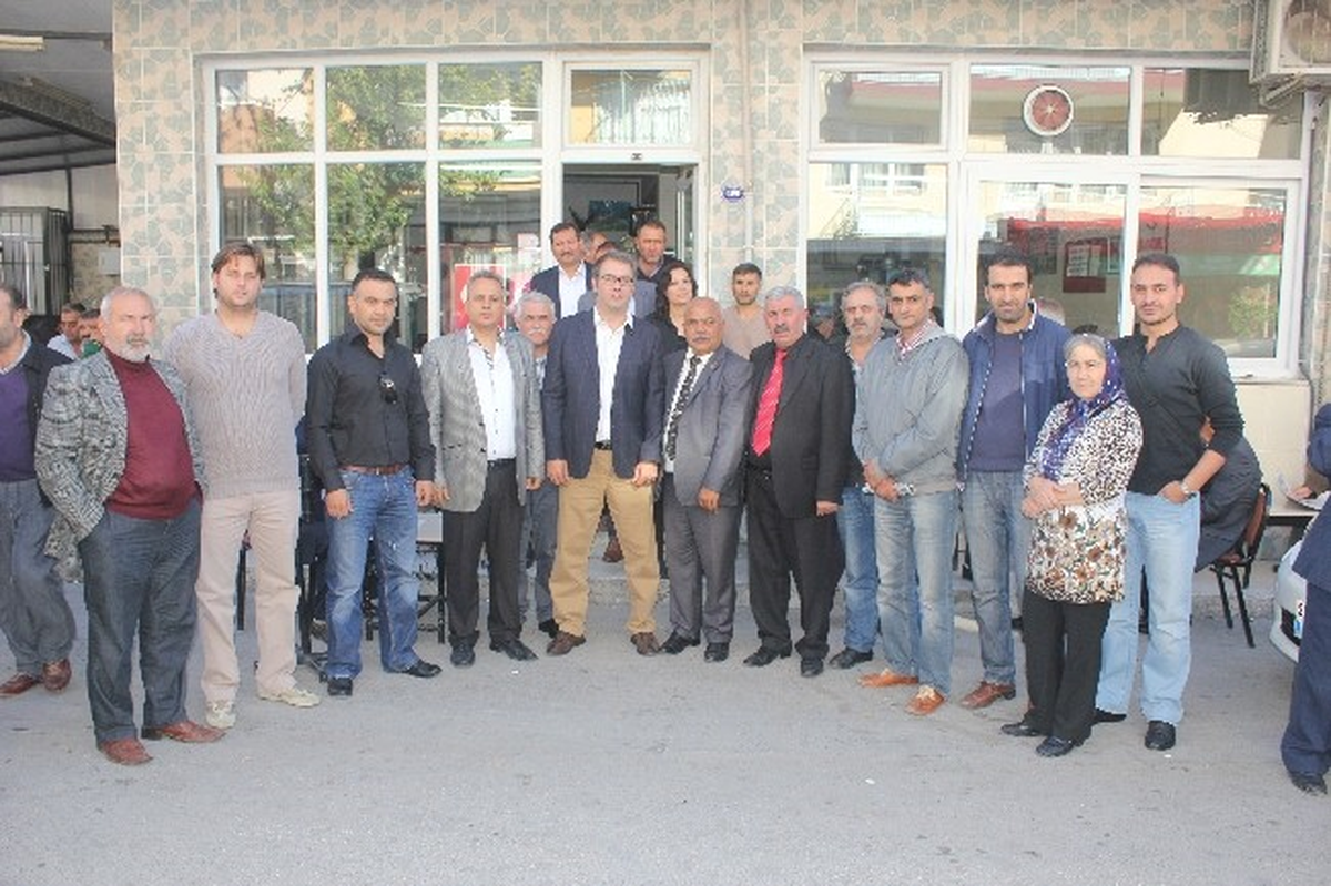 CHP\'li Piriştina \'Eğitim Otobüsleri\' Projesini Üretti