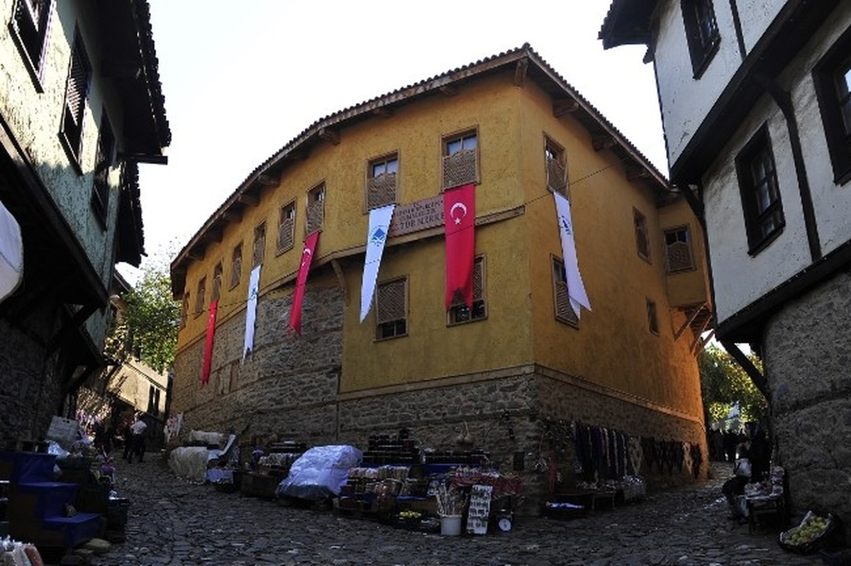 Cumalıkızık\'ta 2. Etap Evlerin Teslimi Yapıldı