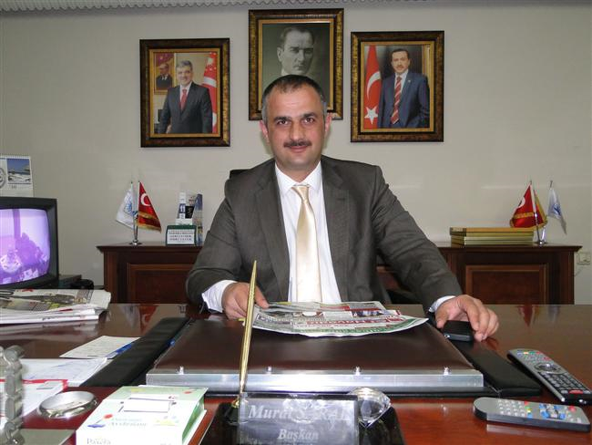Hac İbadetini Yapan Of Belediye Başkanı Saral, Görevine Başladı