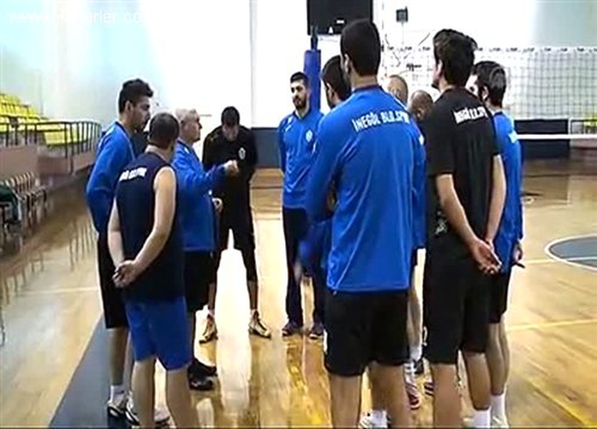 İnegöl Belediyespor Erkek Voleybol Takımı Antrenörü Çakır