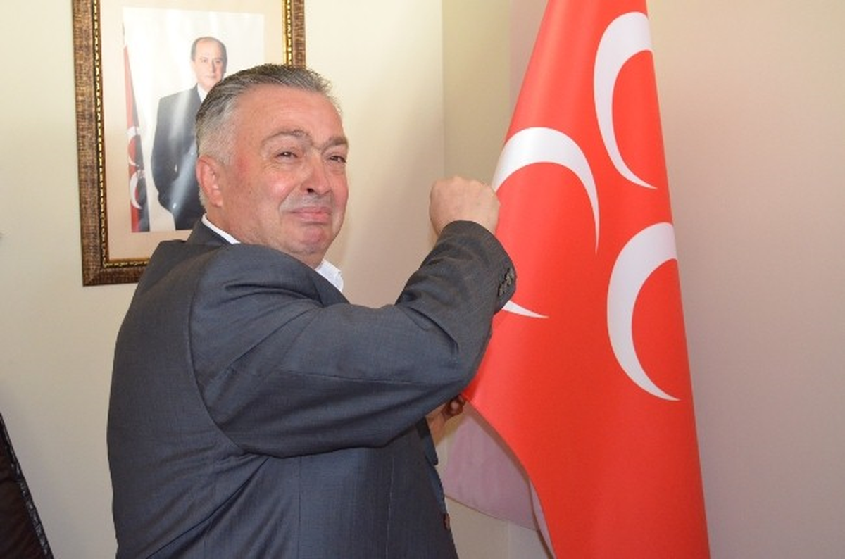 MHP Genel Merkezi Söke İlçe Teşkilatını Kapattı