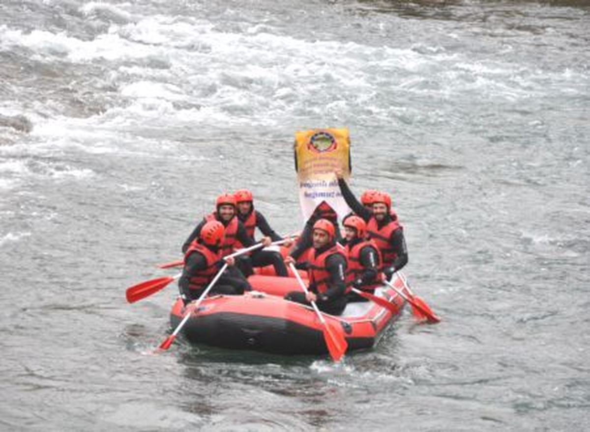 Munzur Çayında Rafting Yapıldı