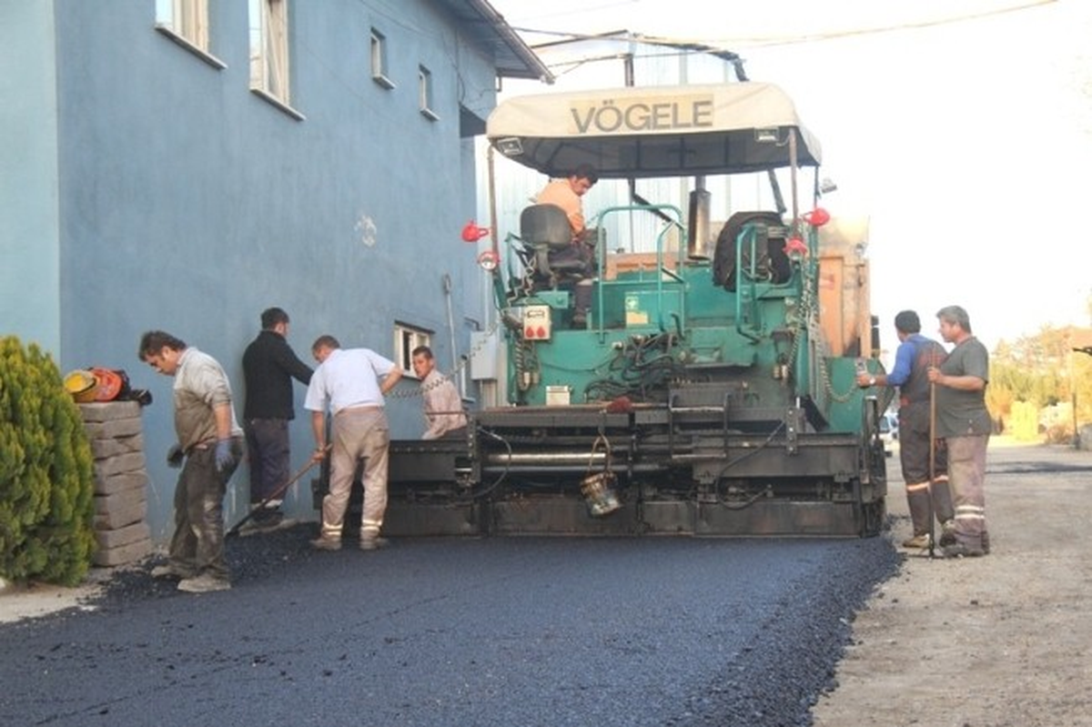 Safranbolu\'da Asfalt Çalışmaları Devam Ediyor