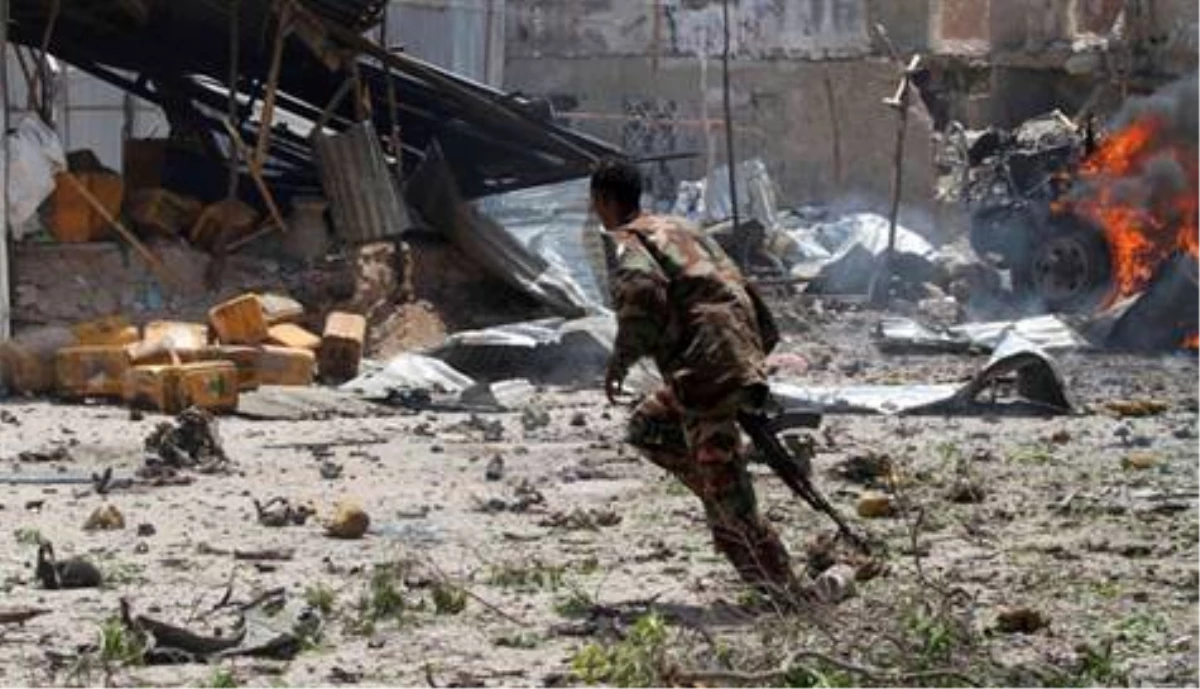 Somali\'de Patlama: 3 Ölü, 7 Yaralı