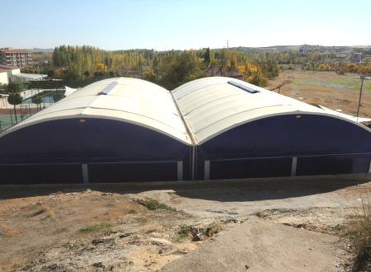 Kırşehir\'de Tenis Kortuna Jeotermal Isıtma Sistemi Kuruldu
