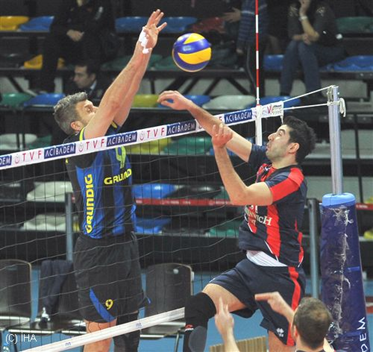 Acıbadem Erkekler Voleybol Ligi