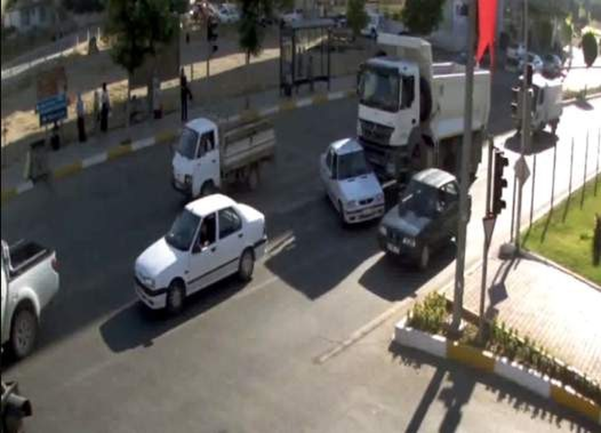 Adıyaman\'da, Kazalar Mobese Kameralarına Yansıdı