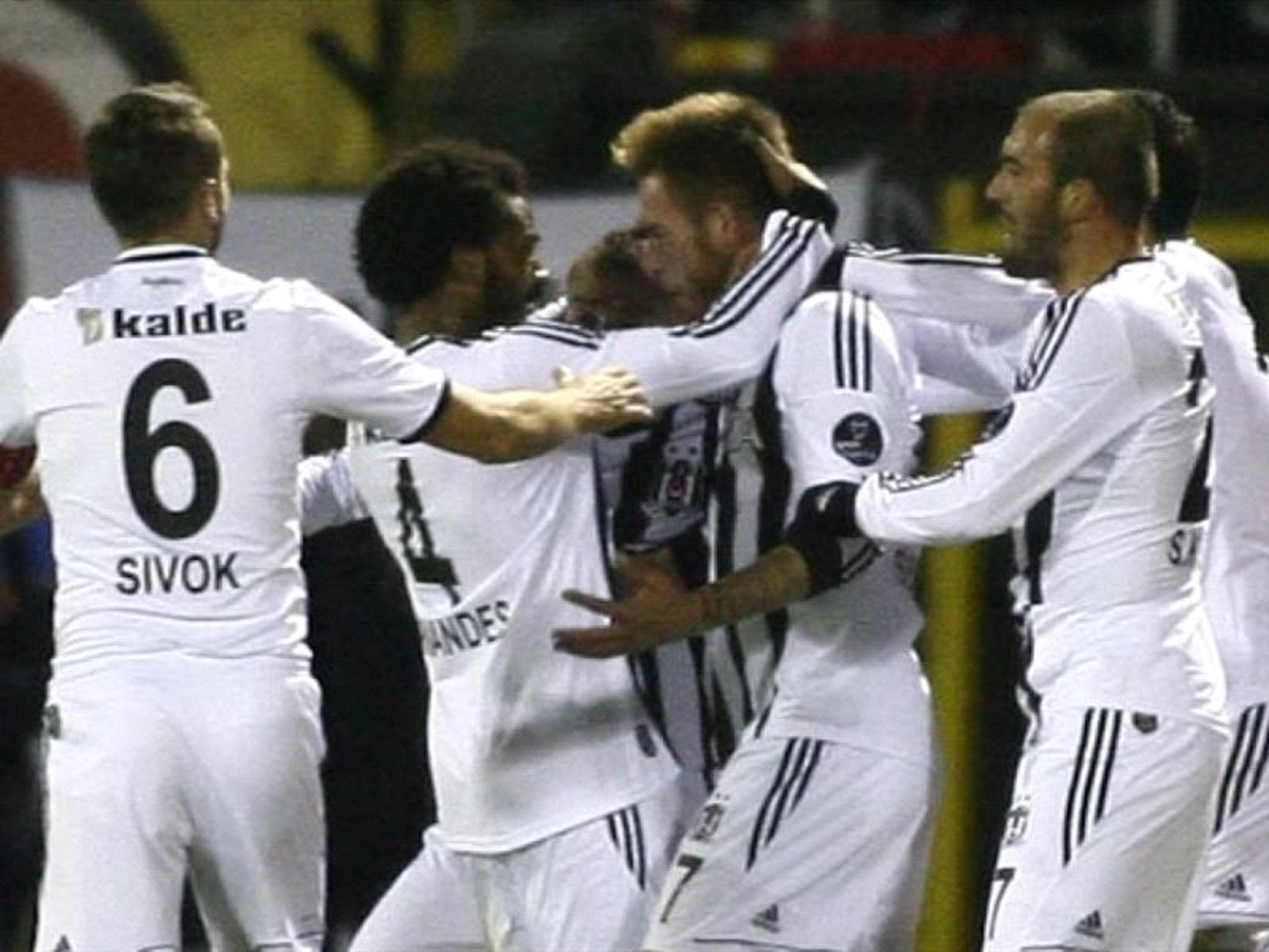Beşiktaş 4 Eksikle İzmir\'e Gitti