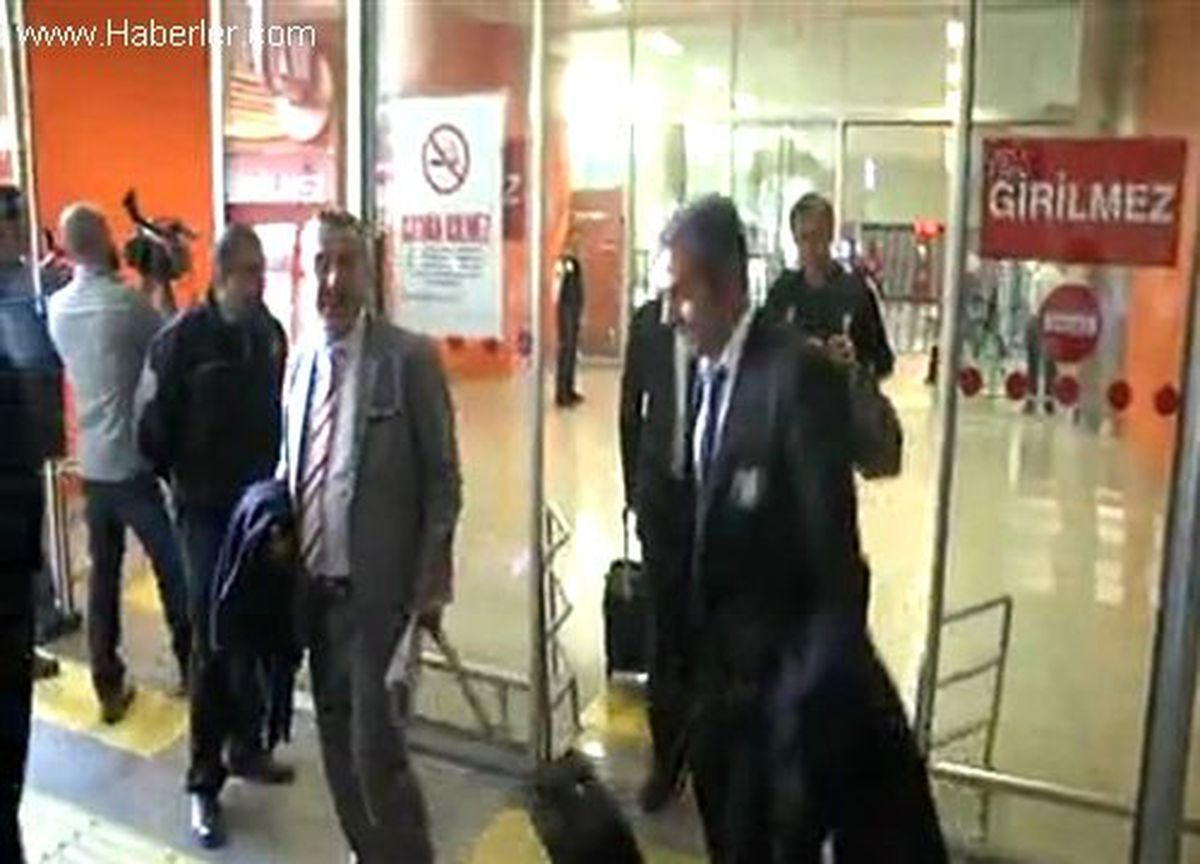 Beşiktaş Kafilesi İzmir\'e Gitti
