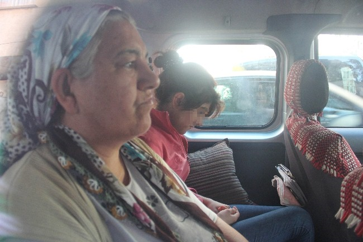 2 Kızı da Uyuşturucu Batağına Düştü