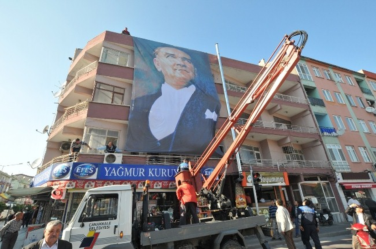 Çanakkale 29 Ekim\'e Hazırlanıyor