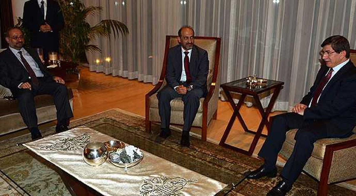 Dışişleri Bakanı Davutoğlu, Smdk Temsilcilerini Kabul Etti