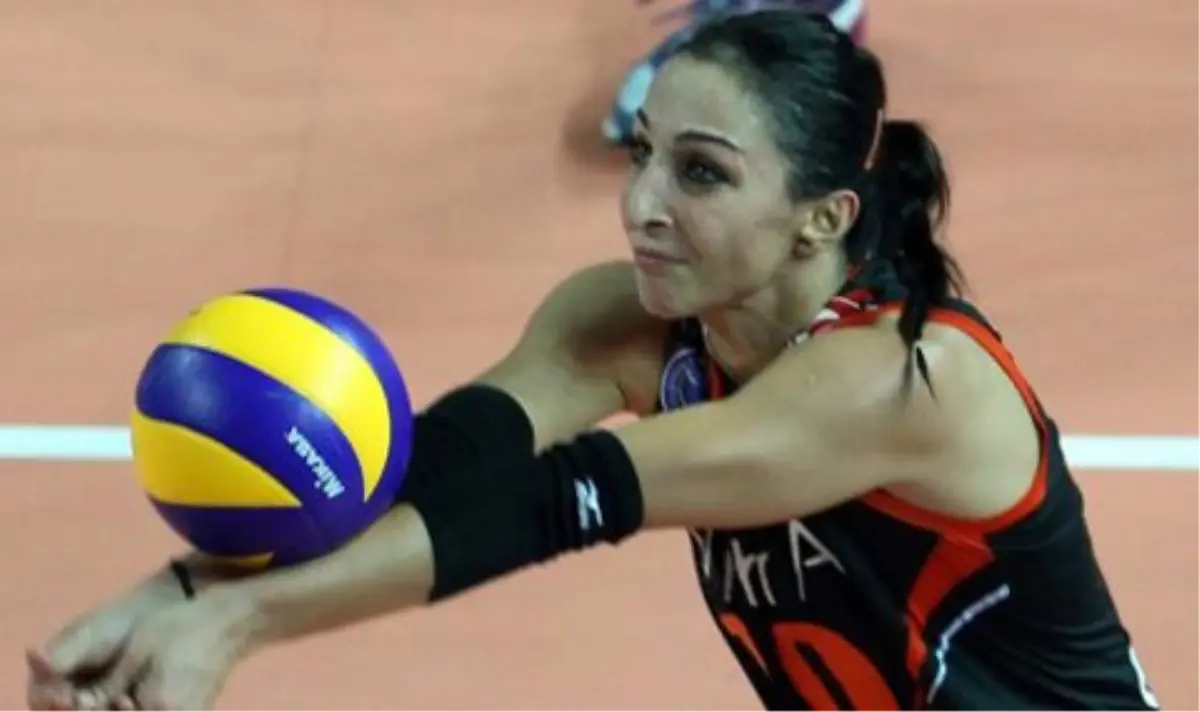 Eczacıbaşı Vitra, Özge Kırdar Çemberci ile Yollarını Ayırdı