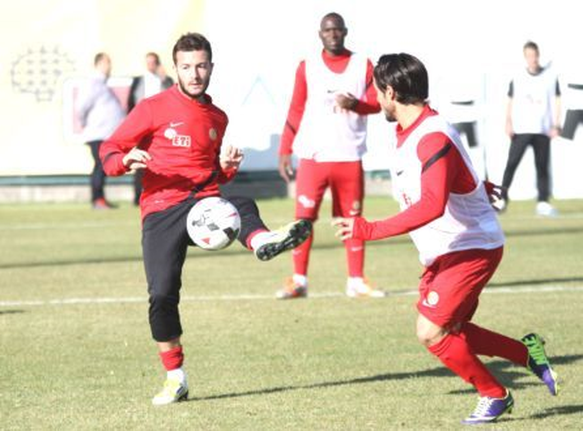 Eskişehirspor, Çaykur Rizespor Maçına Hazırlanıyor
