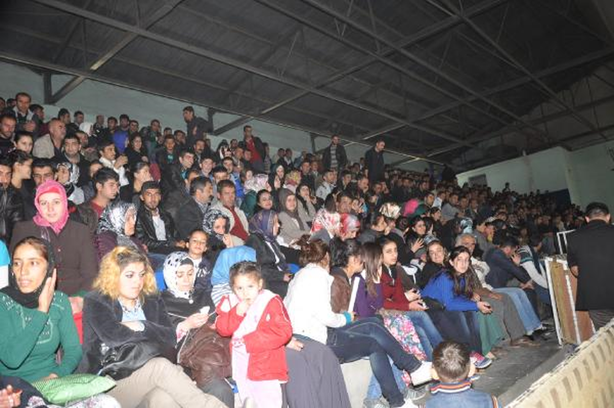 Hakkari\'de 280 Kişilik Hizmetli Kadrosuna, 3021 Kişi Başvurdu