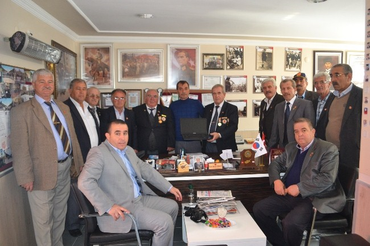 Hekimoğlu\'ndan Örnek Davranış