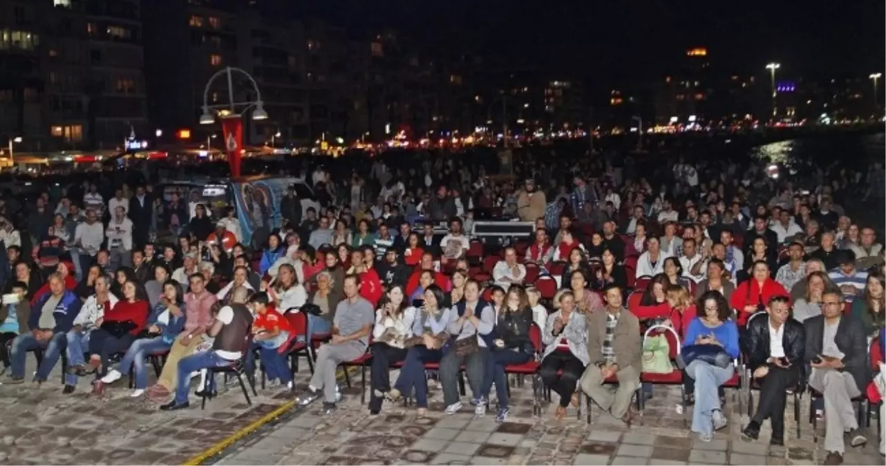 İzmir\'de Karadeniz Rüzgarı