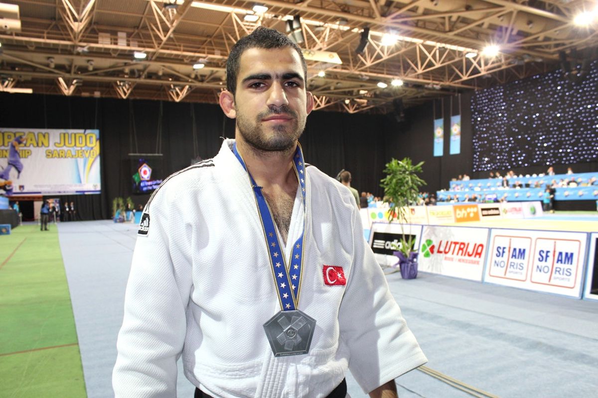 Judoda Ahmet Şahin Kaba Bronz Madalya Aldı