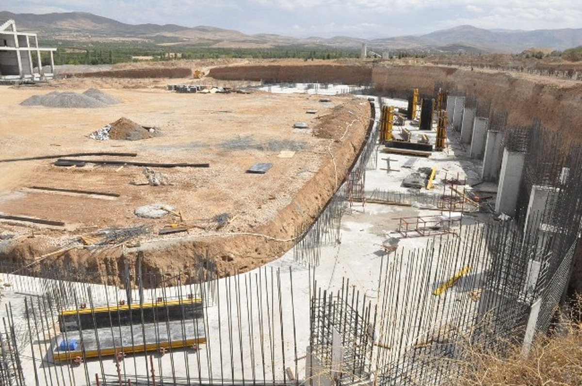 Malatya Arena Stadı\'nda Çalışmalar Sürüyor