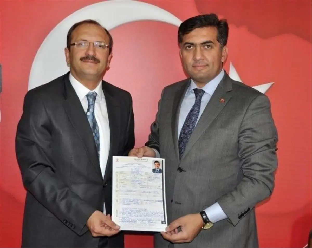 Meram Belediye Başkanı Kalaycı, Aday Adaylık Başvurusunu Yaptı