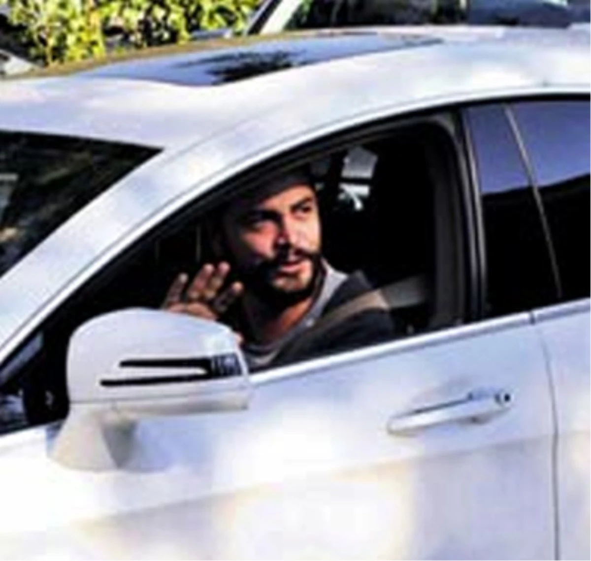 Ahmet Kural Yeni Arabasıyla Görüntülendi