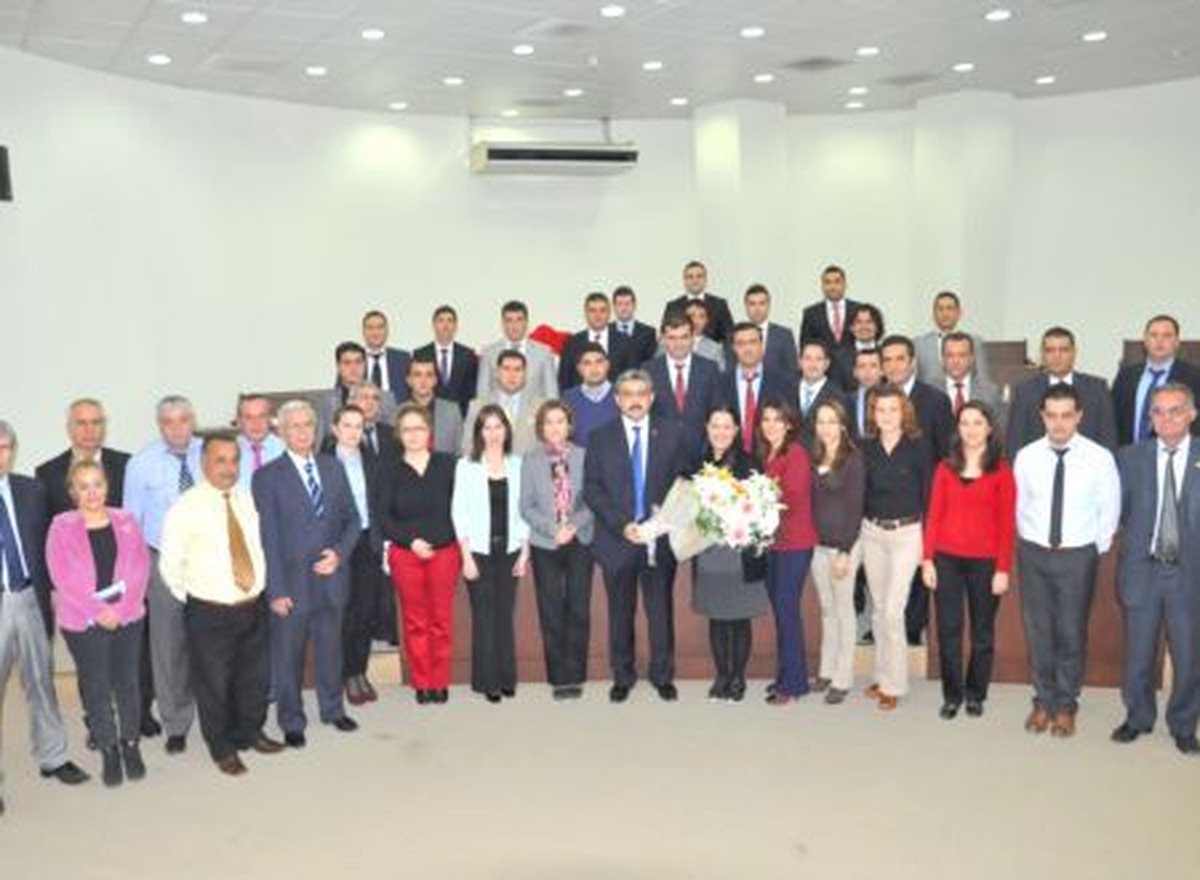Nazilli Belediyesi\'nde 35 Sözleşmeli Personel Memur Oldu