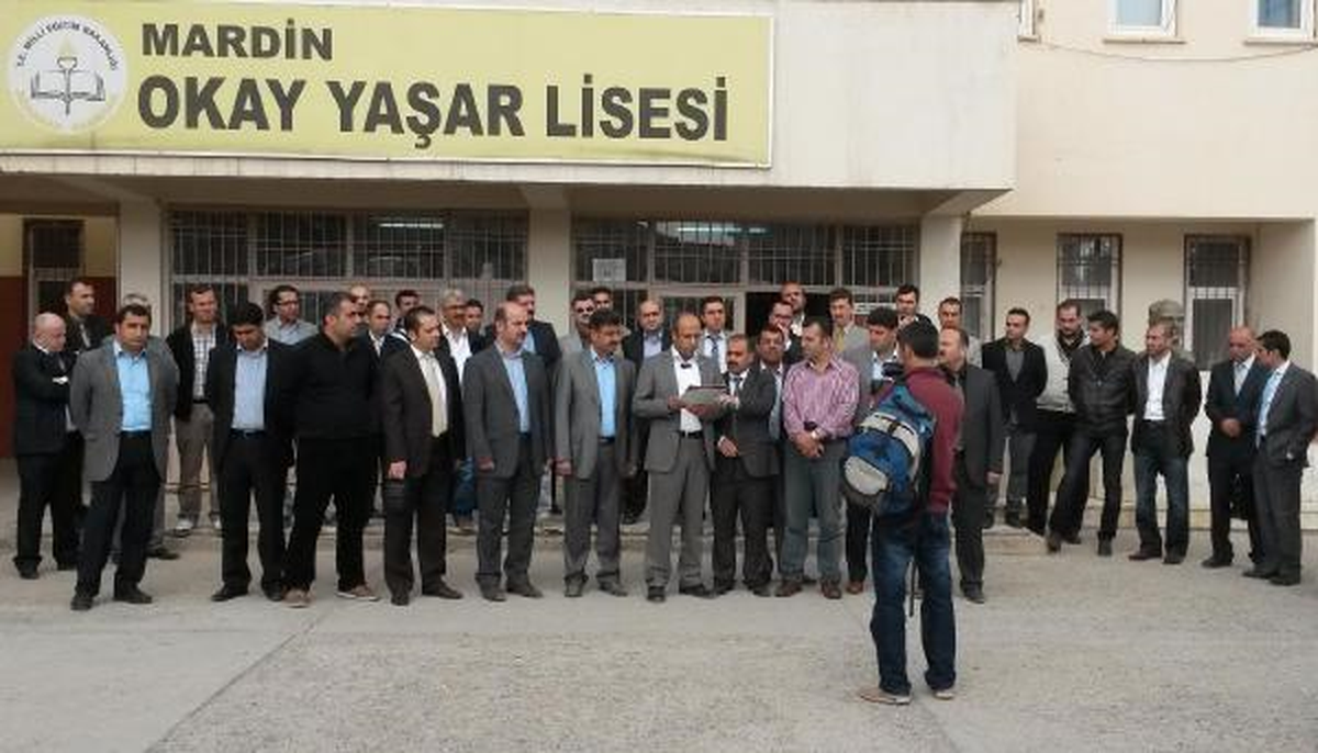 Öğretmenlere Saldırı Protesto Edildi