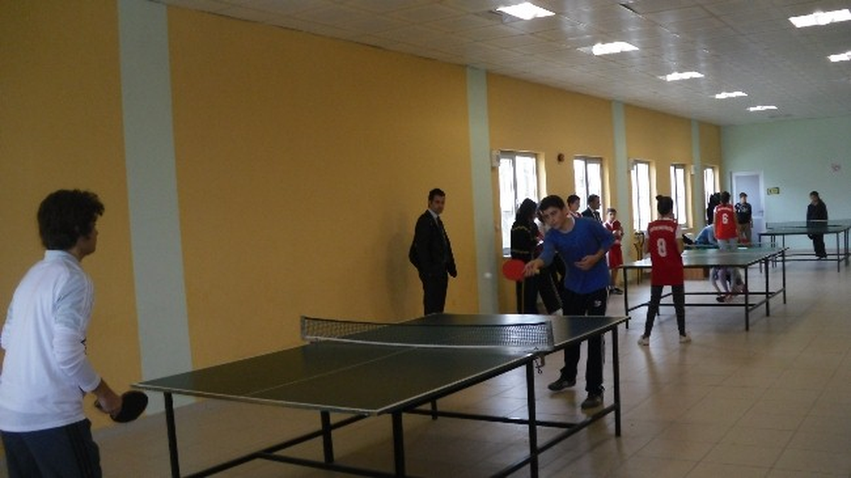 Okullar Arası Tenis Turnuvası Yapıldı