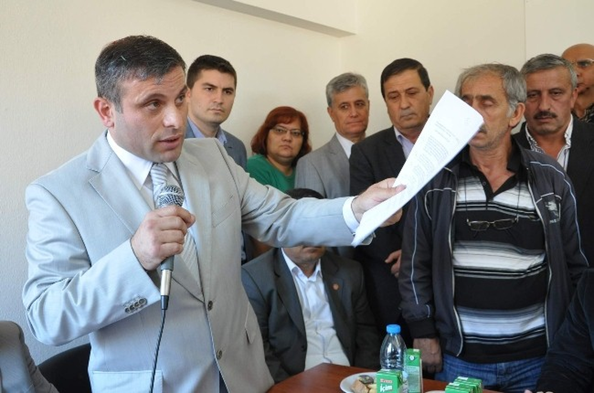 Ömer Çamur, AK Parti\'den Kozlu Belediye Başkan Aday Adaylığını Açıkladı