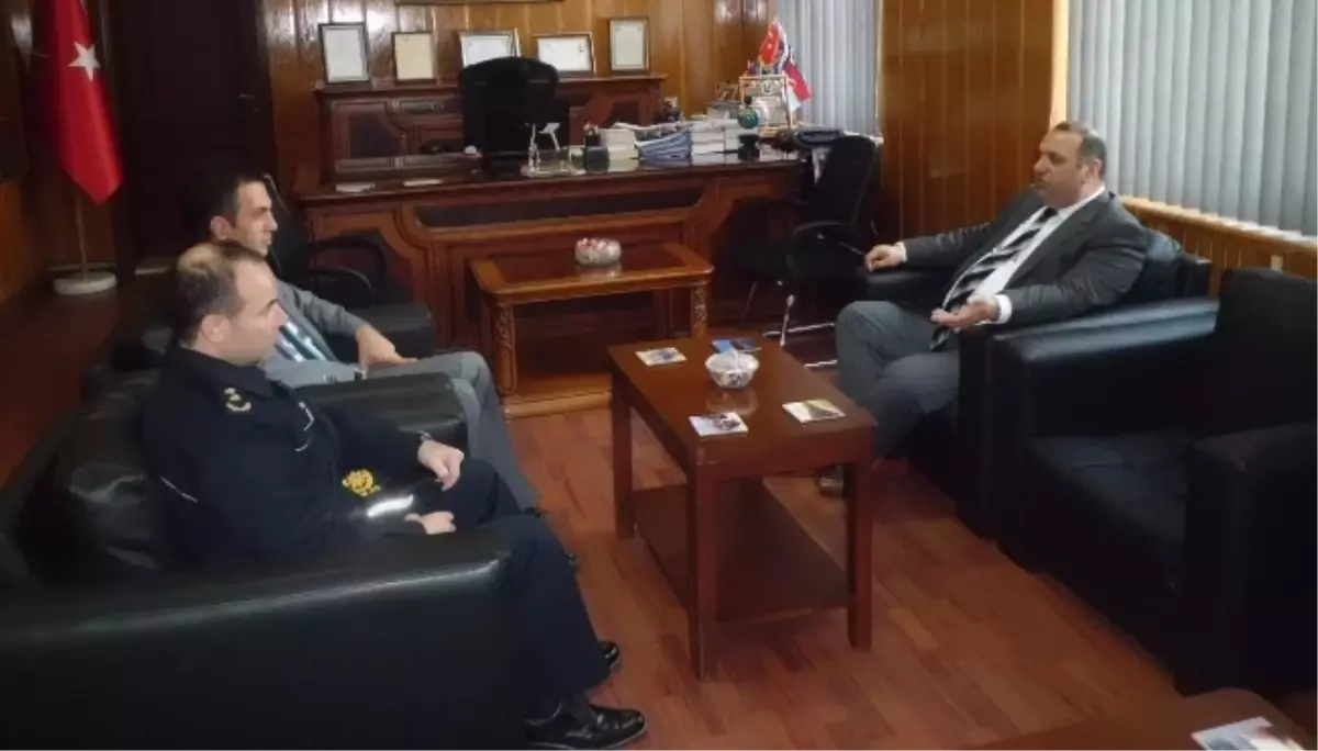 Sakarya İl Emniyet Müdürü Aktaş Karasu Kaymakamını Ziyaret Etti