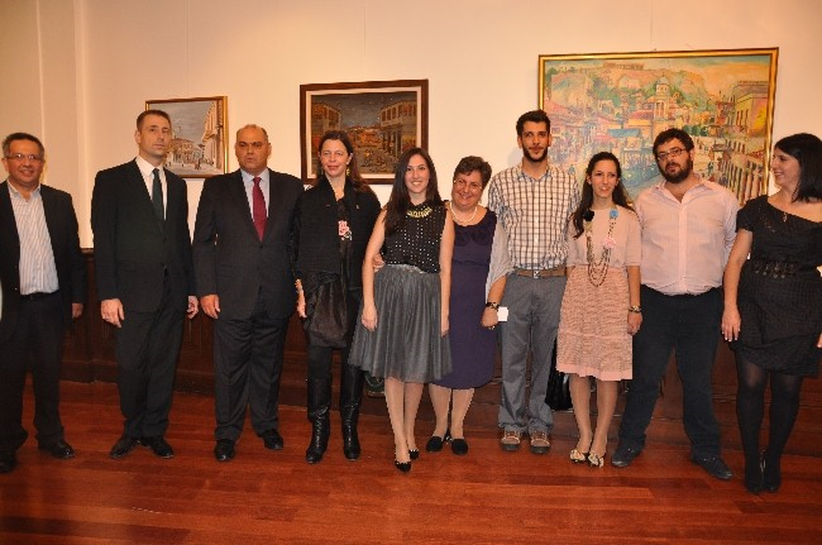 Sismanoglio Megaro\'da Yunan ve Kıbrıslı Naif Ressamların Eserleri Sergilendi