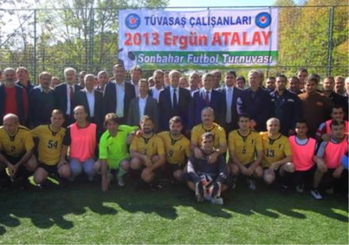 TÜVASAŞ\'ta Futbol Turnuvası Başladı