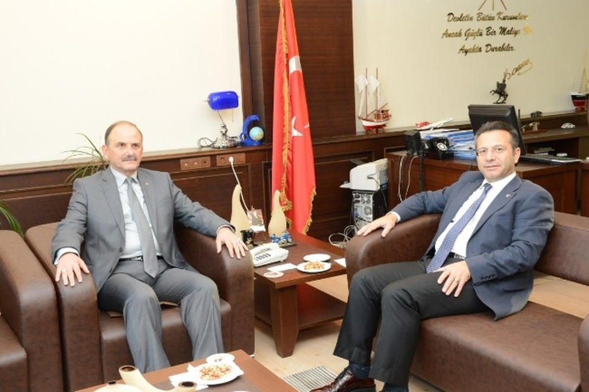 Vali Aksoy, Defterdarlığı Ziyaret Etti