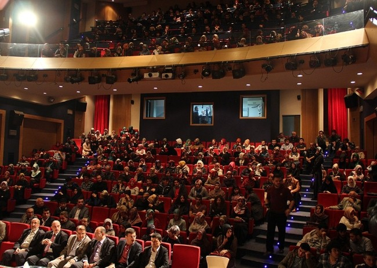 \'Yeni Bir Dünya\' Konulu Konferans Akm\'de Gerçekleştirildi