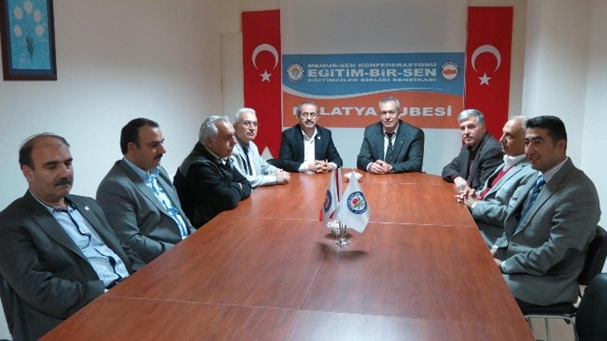 Yeşilyurt Belediye Başkan Aday Adayı Güneş\'ten Memur-Sen\'e Ziyaret