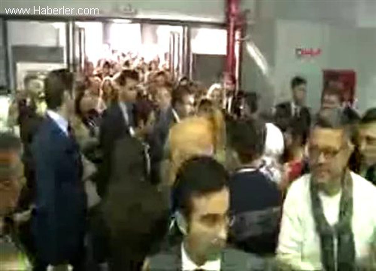 1chp\'liler Sarıgül\'ü Alkışlarla Karşıladı