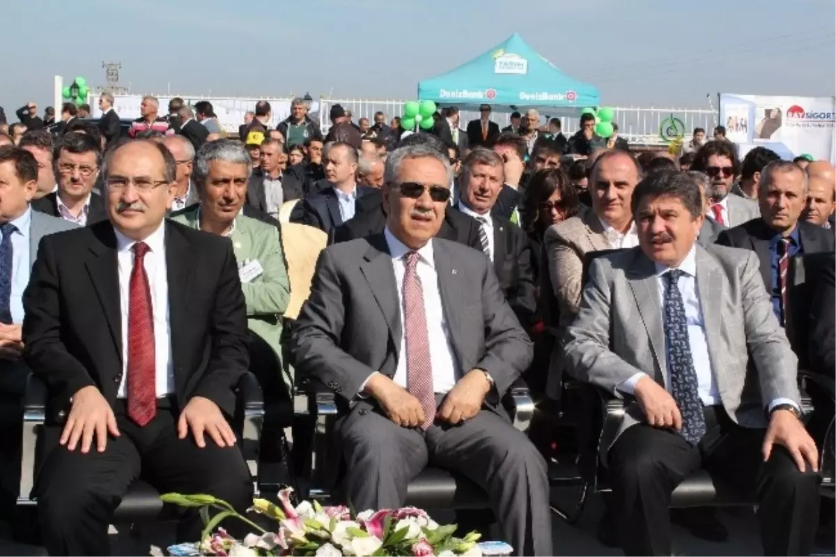 Bülent Arınç Manisa\'da