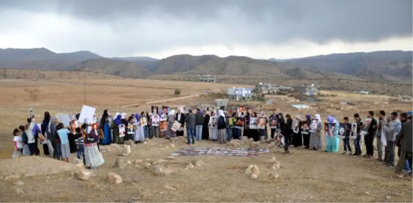 Faili Meçhule Kurban Giden 4 Kişinin Yakınları Kemiklerin Bulunduğu Yeri Ziyaret Etti