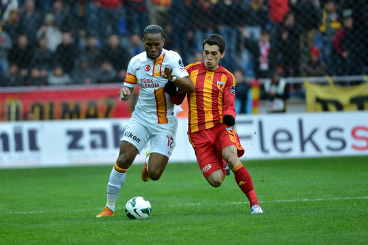 Galatasaray ile Kayserispor 37. Randevuda