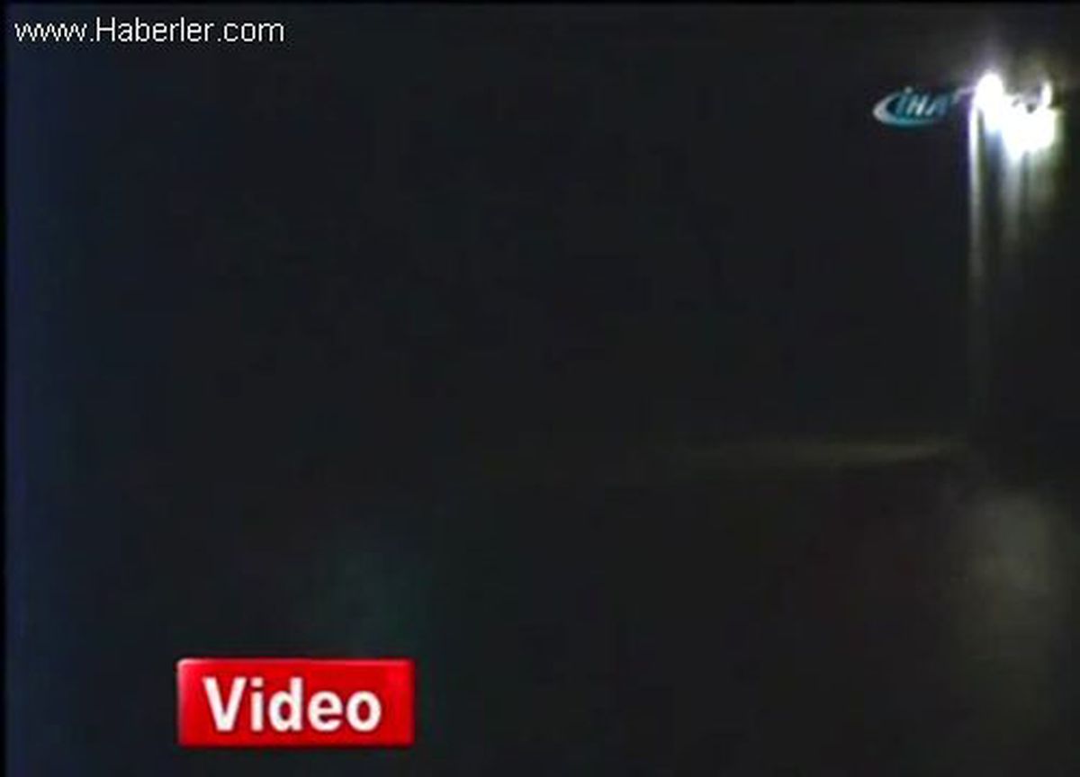 Japonya\'daki Deprem Anı Böyle Kaydedildi