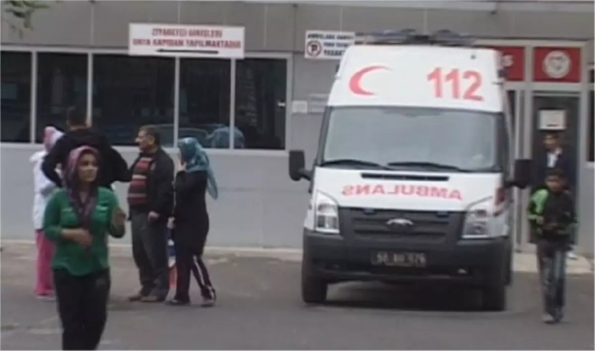 Siirt\'te Genç Kız İntihara Teşebbüs Etti