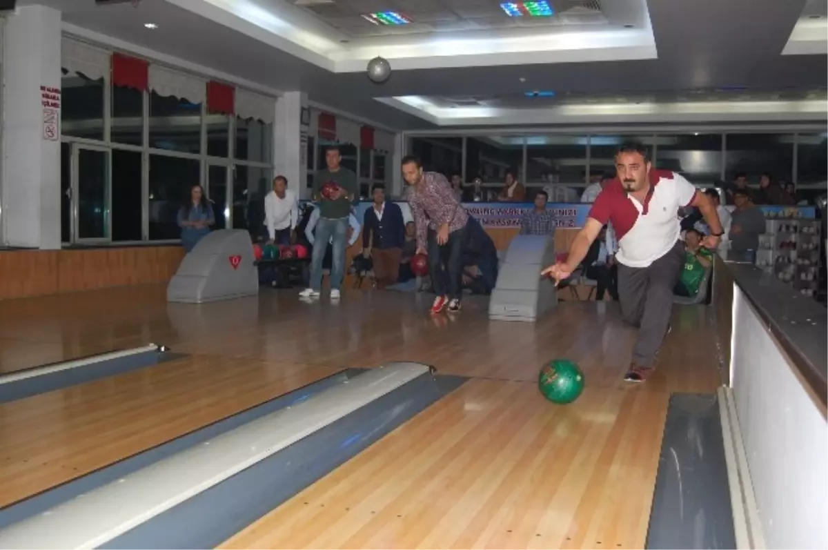 Tatvan\'da Bowling Turnuvası Düzenlendi