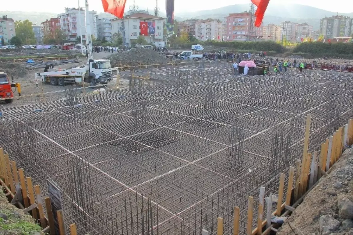 Tekkeköy Belediyesi Yeni Hizmet Binasının Temeli Atıldı