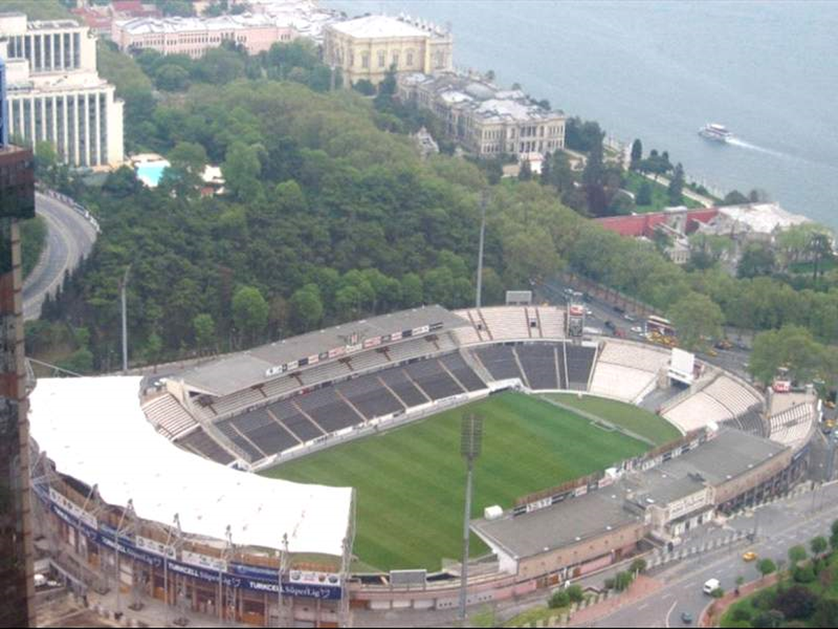 Vodafone Arena İhaleye Çıkıyor!