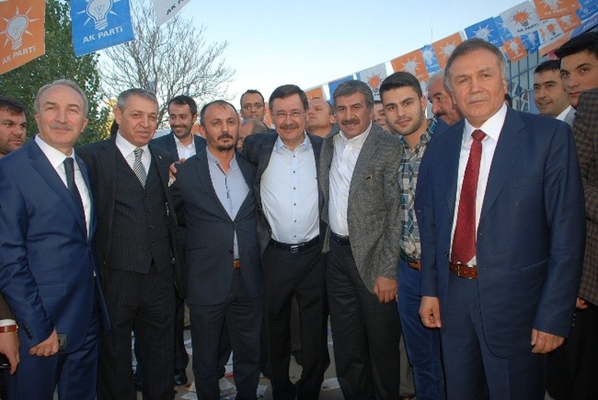 Yerel Seçimler Öncesi AK Parti\'de Temayül Yoklaması