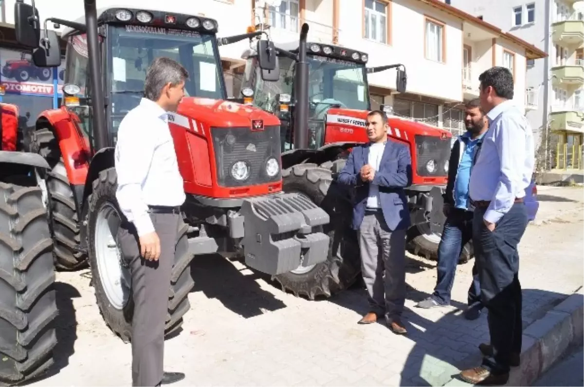 Yozgatlı Çiftçiler Tkdk Projeleriyle Traktörlerini Yeniliyor