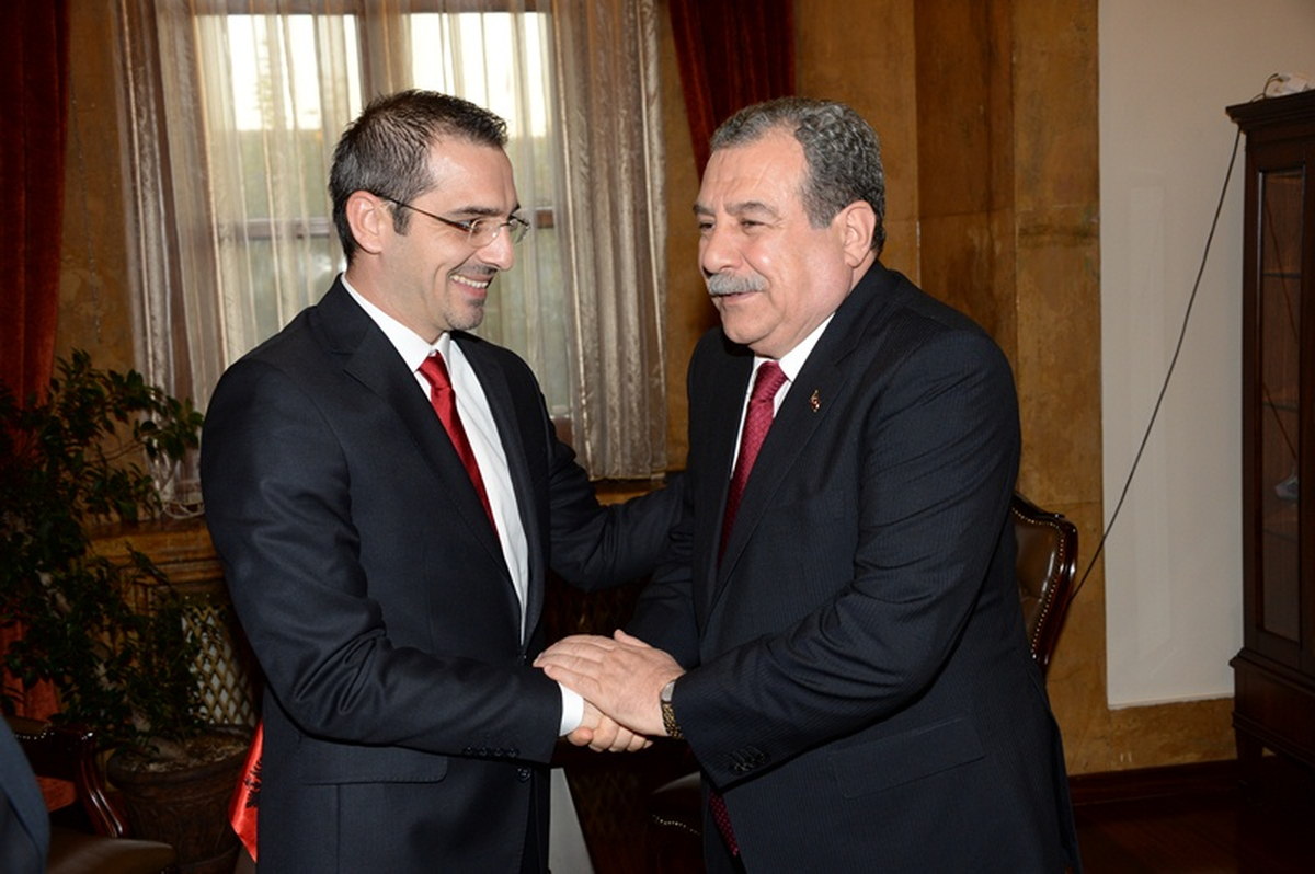 Arnavutluk İçişleri Bakanı, Bakan Güler\'i Ziyaret Etti