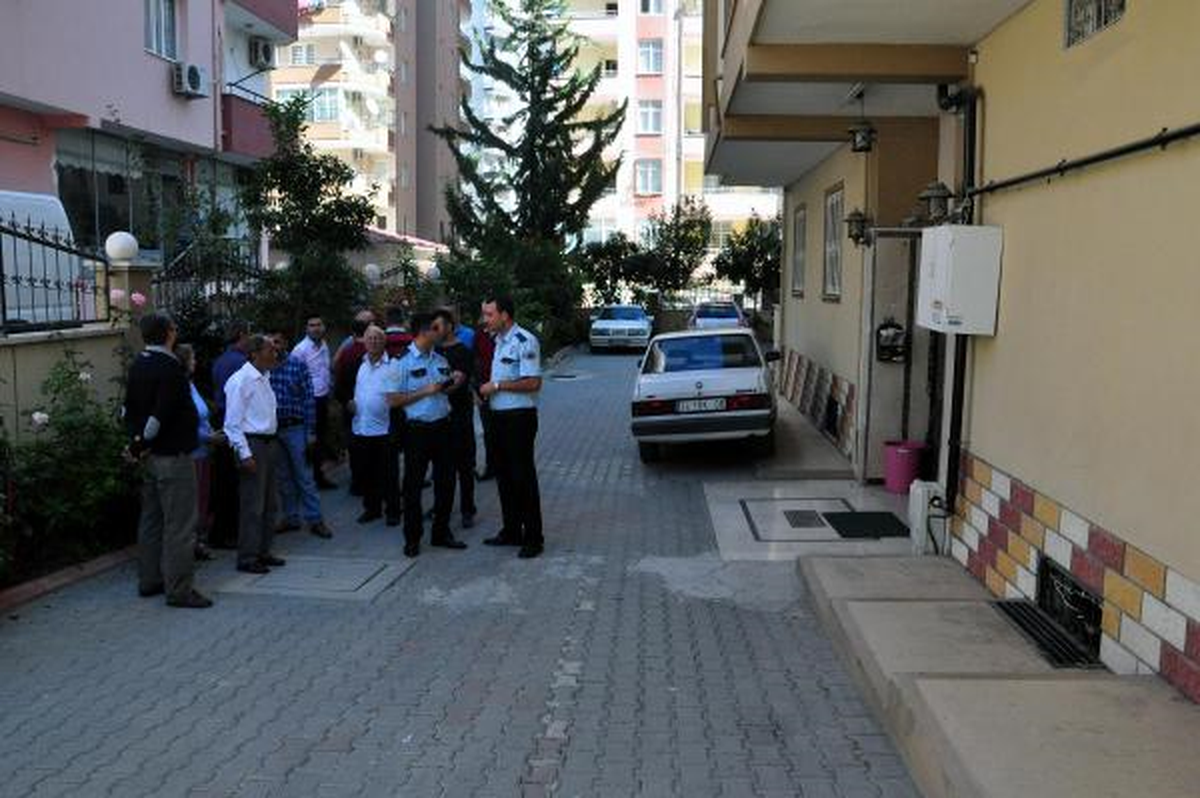 Askere Gitme Hazırlığı Yaparken İntihar Etti