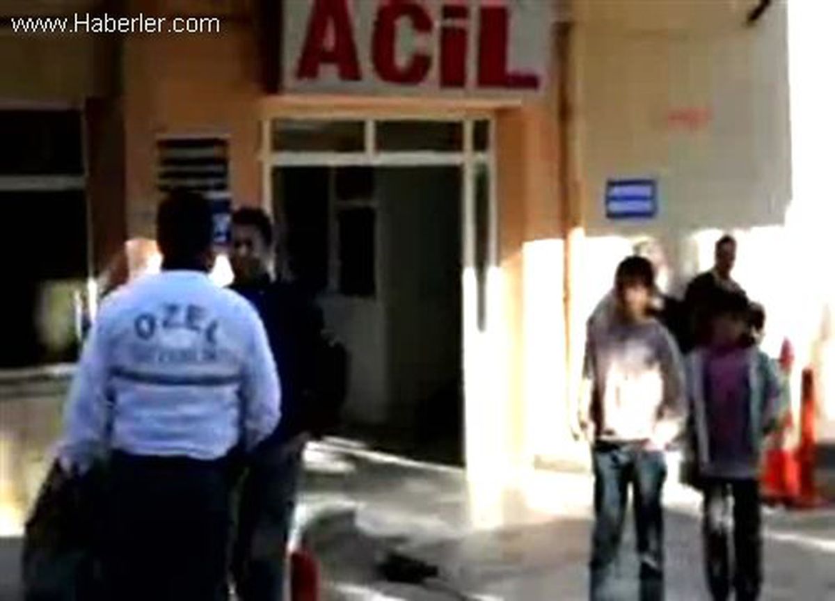 Bıldırcın Avlarken Eşi ve Çocuğunu Vurdu
