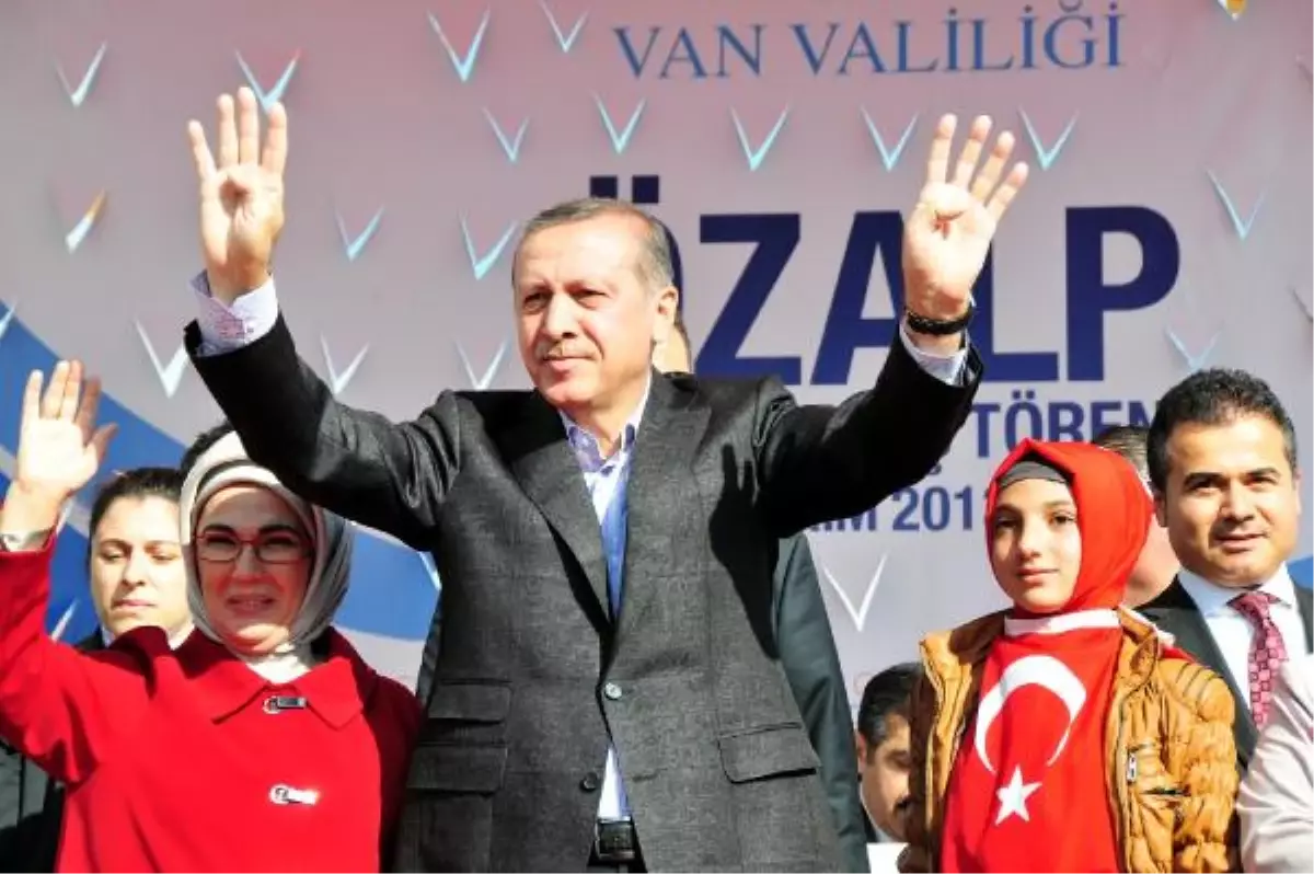 Erdoğan: Silah Demokrasinin Yolu Değildir